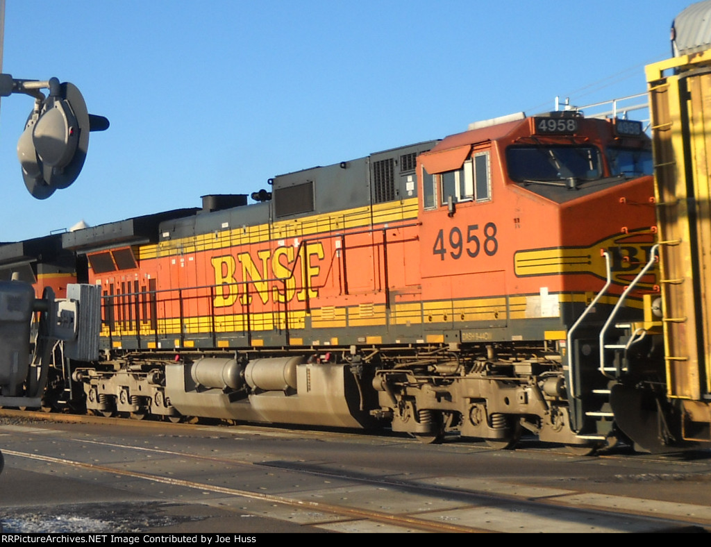 BNSF 4958